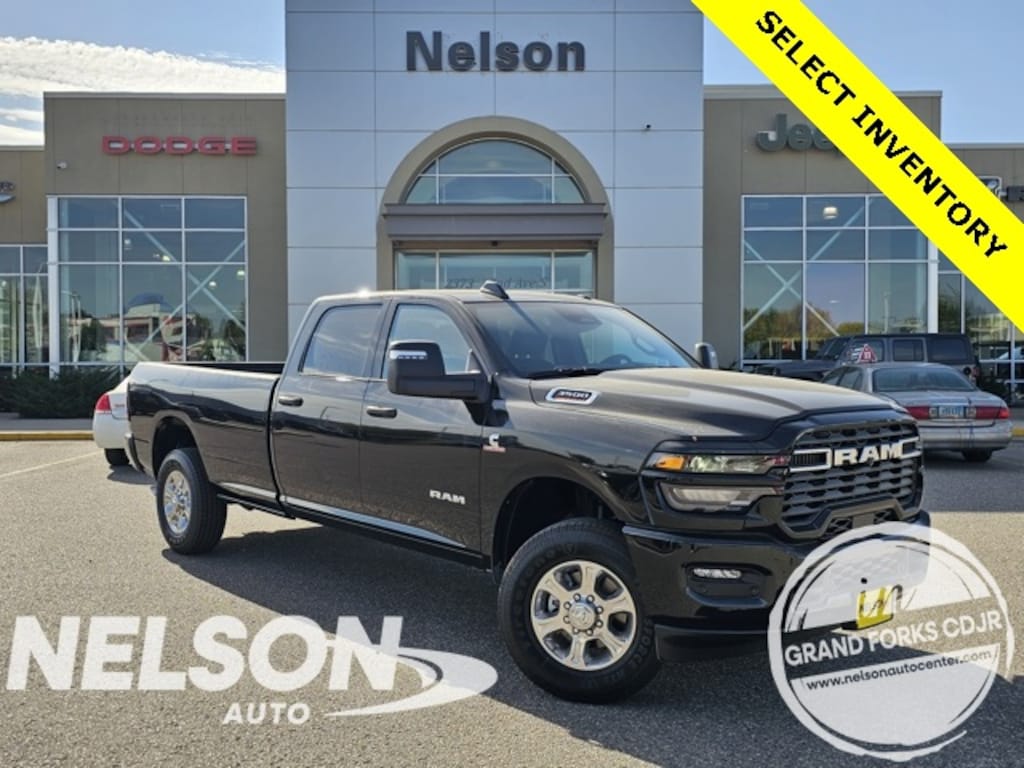 New 2026 Ram 3500 BIG HORN CREW CAB 4X4 8' BOX Pickup