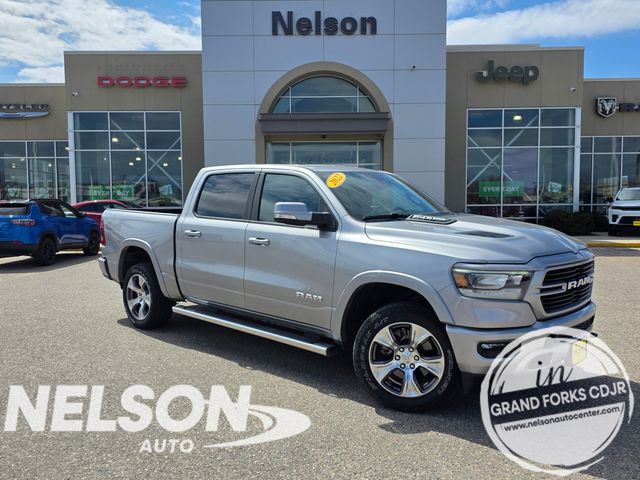 2022 RAM 1500 Laramie 4x4 Crew Cab 5'7's photo