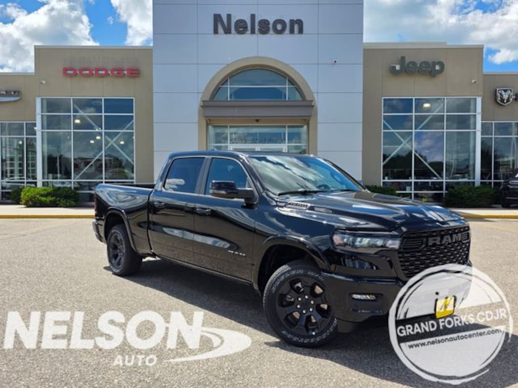 New 2026 Ram 1500 BIG HORN CREW CAB 4X4 6'4 BOX Pickup