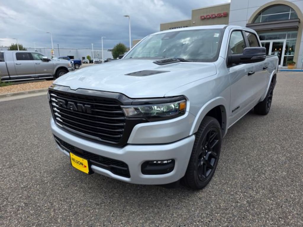 New 2027 Ram 1500 LARAMIE CREW CAB 4X4 5'7 BOX Pickup