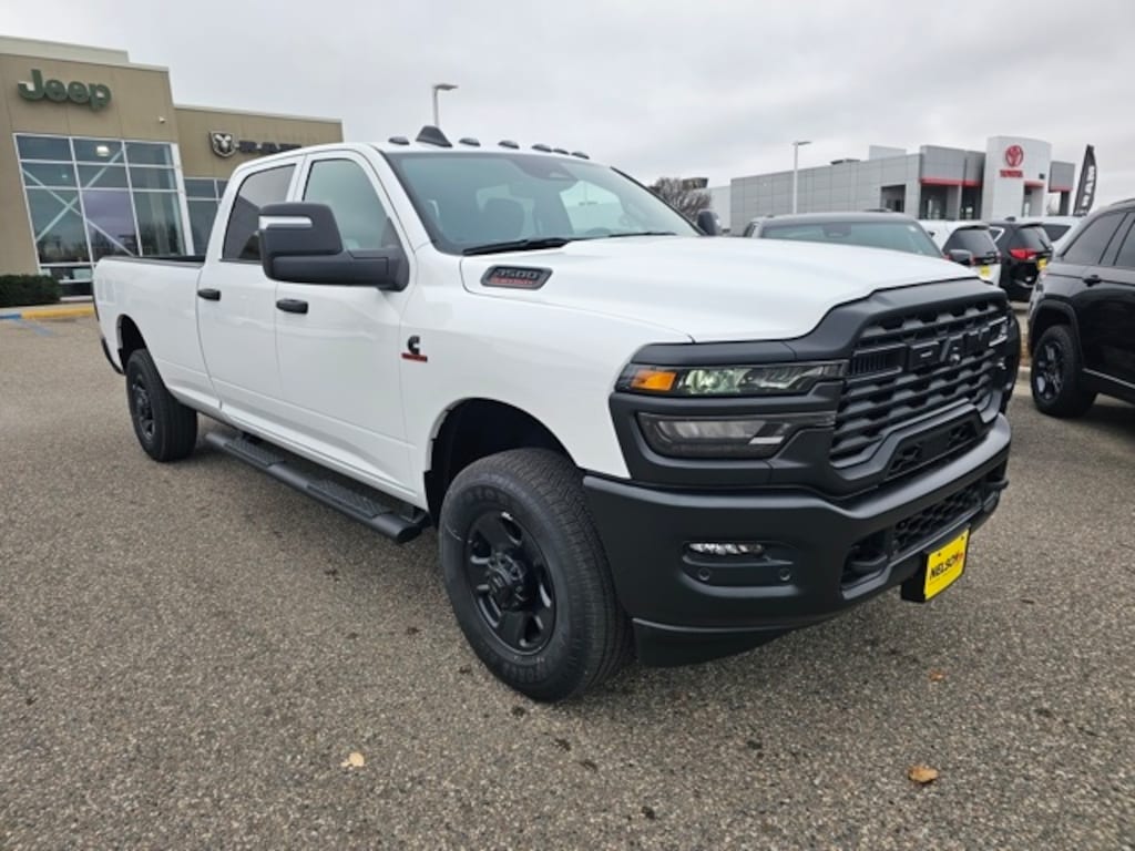 New 2026 Ram 3500 TRADESMAN CREW CAB 4X4 8' BOX Pickup