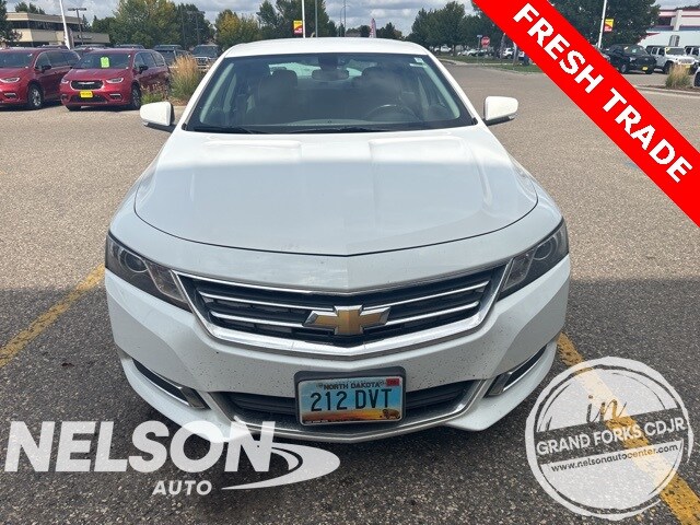 2017 Chevrolet Impala 1LT photo 2