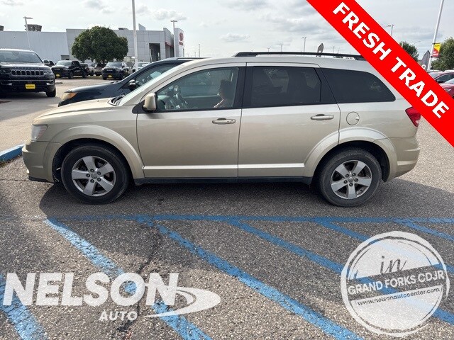 2011 Dodge Journey Mainstreet photo 3