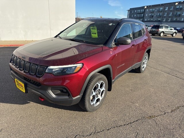 2022 Jeep Compass Trailhawk photo 3