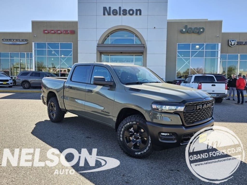 New 2026 Ram 1500 WARLOCK CREW CAB 4X4 5'7 BOX Pickup