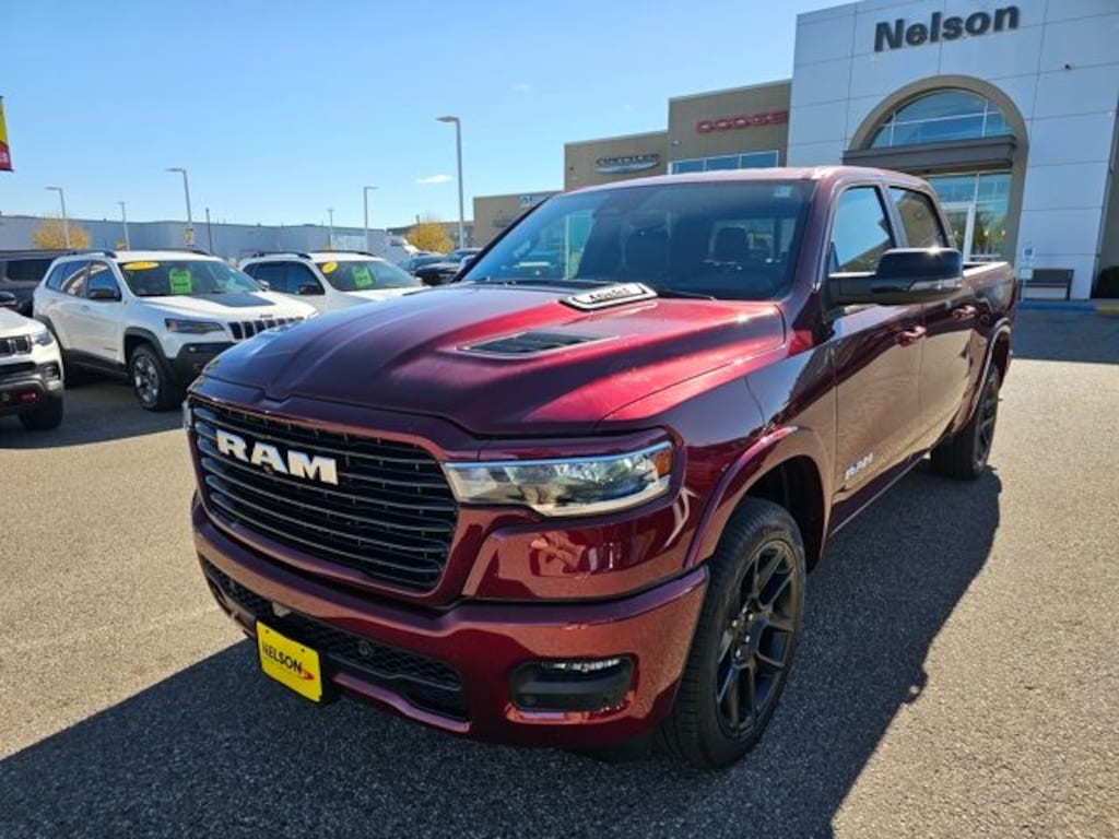 New 2026 Ram 1500 LARAMIE CREW CAB 4X4 5'7 BOX Pickup