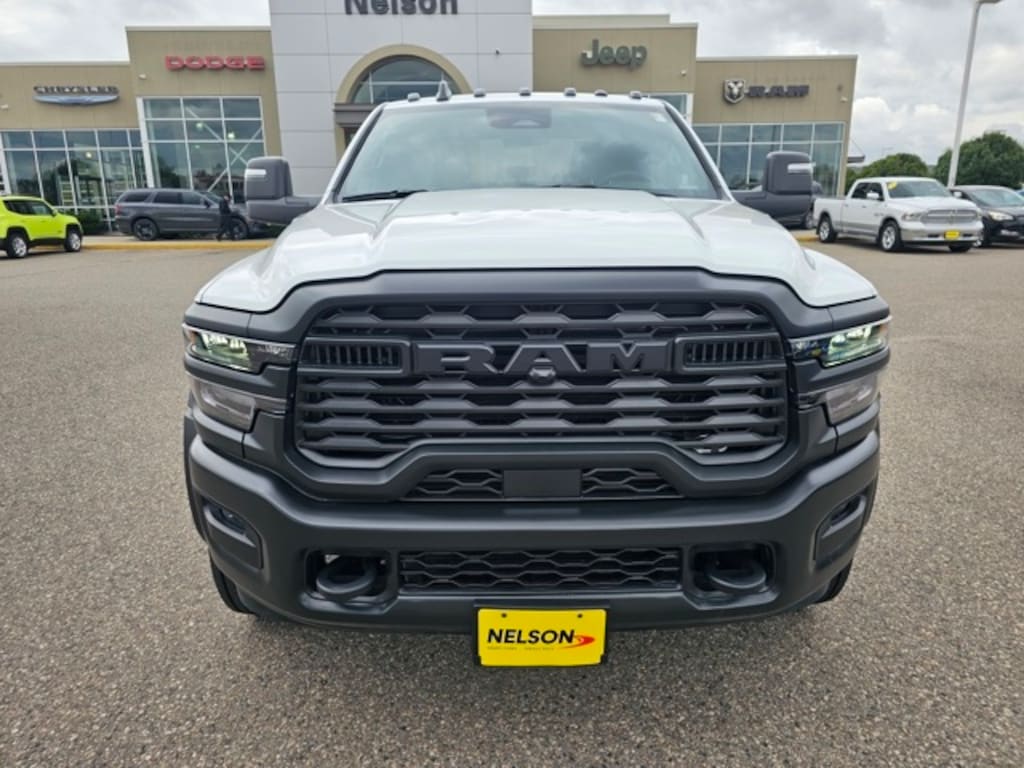 New 2025 Ram 5500 Chassis Cab 5500 TRADESMAN CHASSIS CREW CAB 4X4 84' CA Pickup