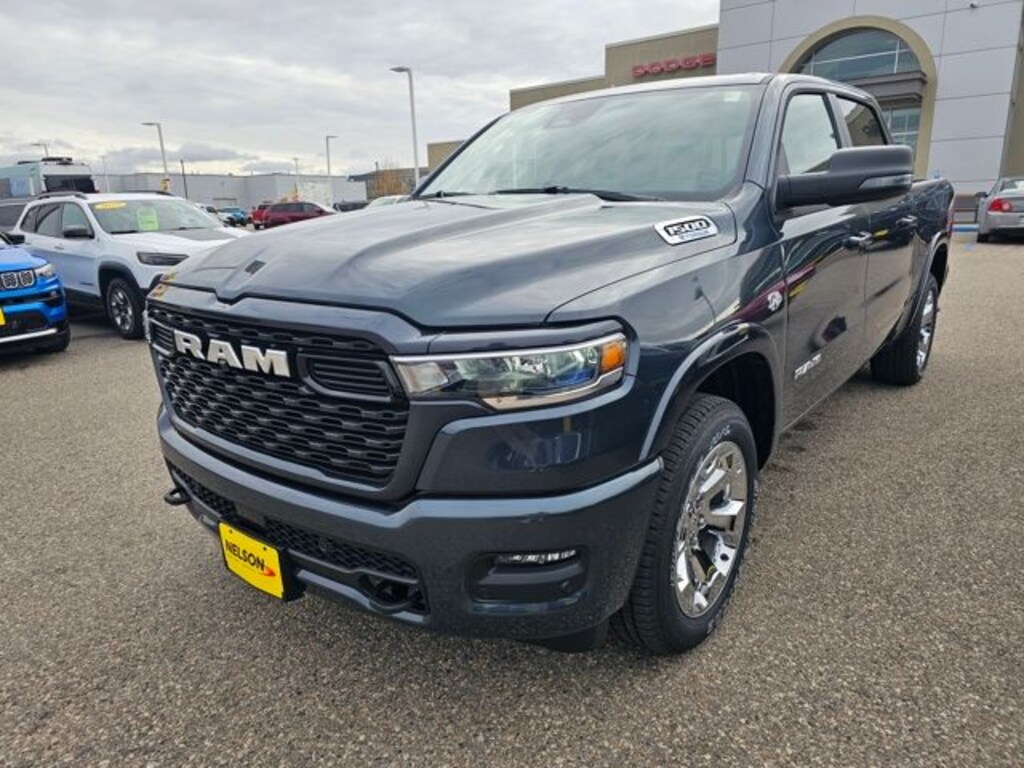 New 2026 Ram 1500 BIG HORN CREW CAB 4X4 5'7 BOX Pickup