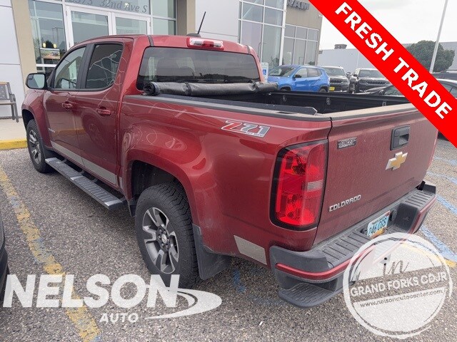 2015 Chevrolet Colorado Z71 photo 3