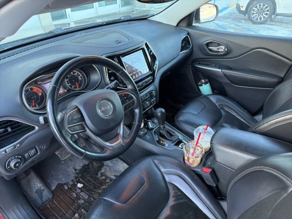 Used 2019 Jeep Cherokee Limited 4x4 SUV