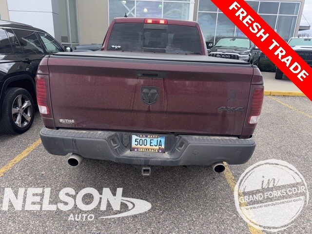 2020 Ram 1500 Classic SLT photo 2