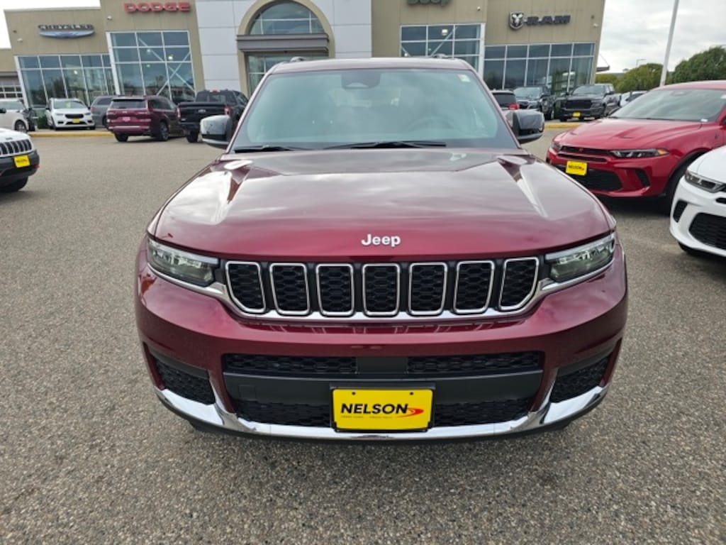 New 2025 Jeep Grand Cherokee L LAREDO X 4X4 Sport Utility