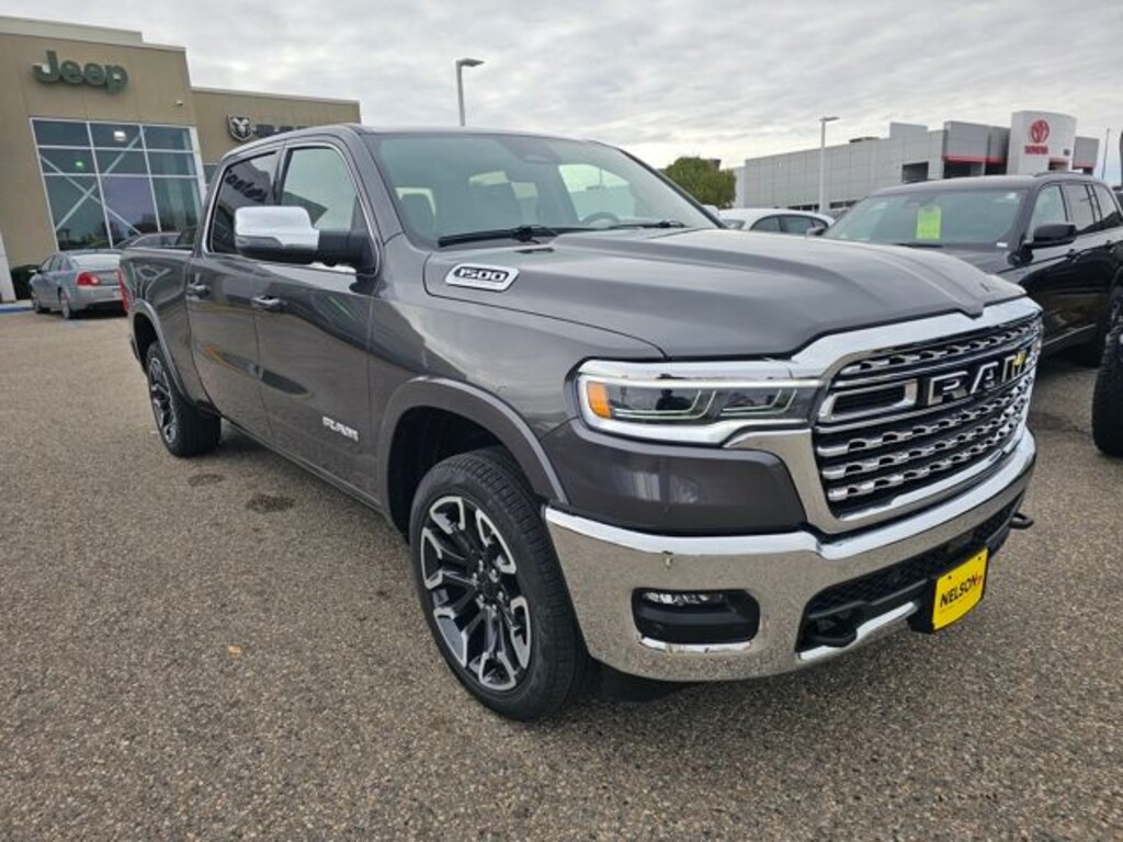 New 2026 Ram 1500 LIMITED LONGHORN CREW CAB 4X4 6'4 BOX Pickup