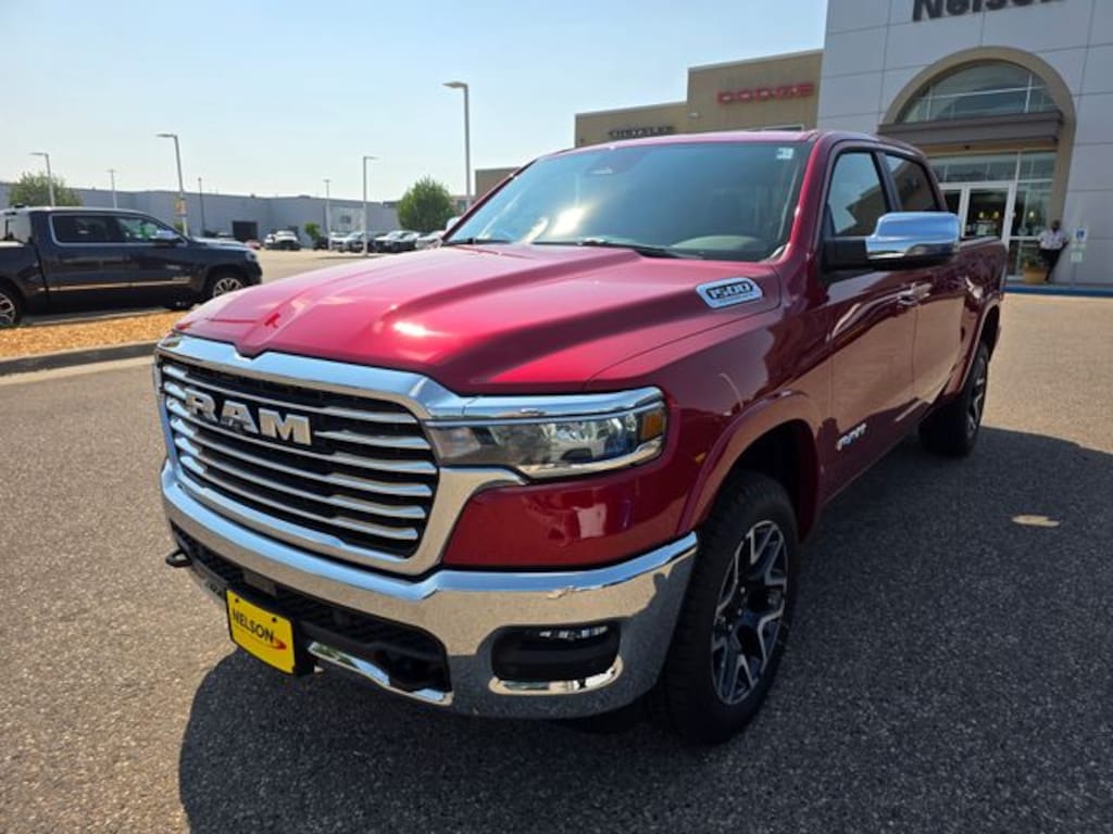 New 2026 Ram 1500 LARAMIE CREW CAB 4X4 5'7 BOX Pickup
