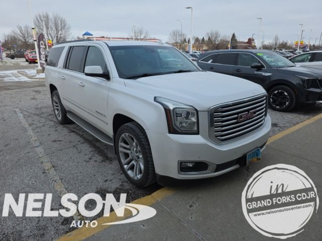Used 2017 GMC Yukon XL SLT SUV