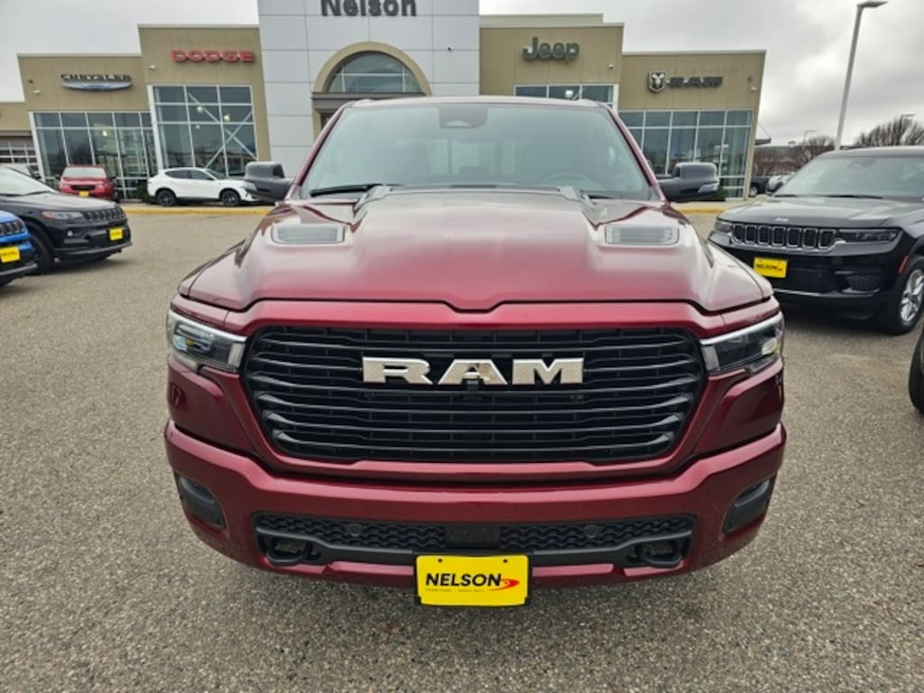 New 2026 Ram 1500 LARAMIE CREW CAB 4X4 5'7 BOX Pickup