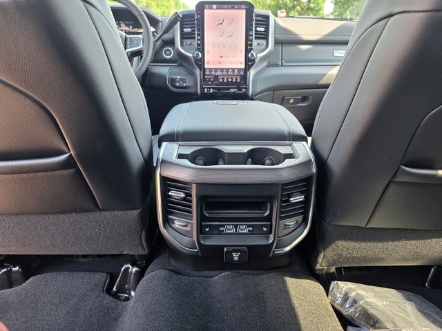 2026 RAM 2500 Laramie - Photo 17