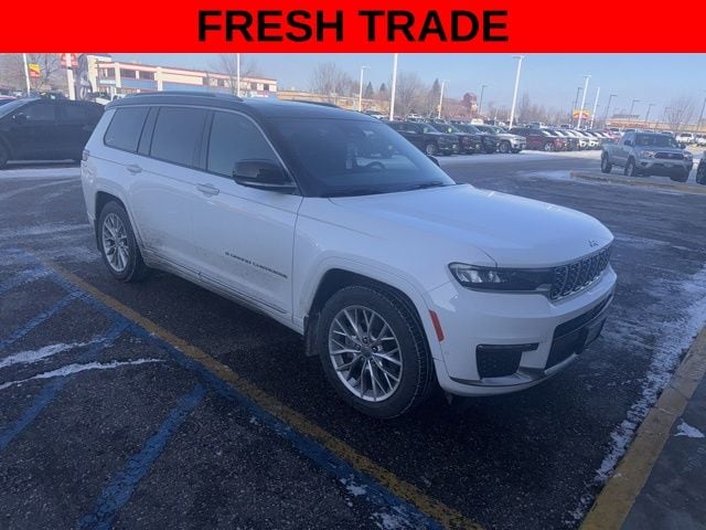 2023 Jeep Grand Cherokee L Summit's photo