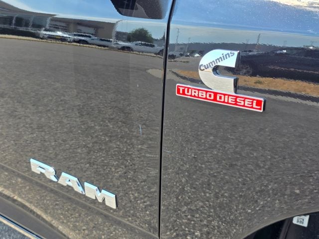 2026 RAM 2500 Laramie - Photo 8