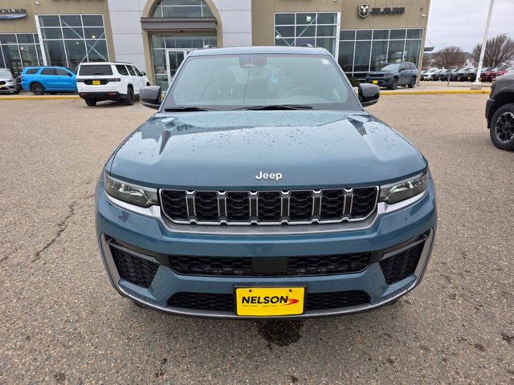 New 2026 Jeep Grand Cherokee LIMITED 4X4 Sport Utility