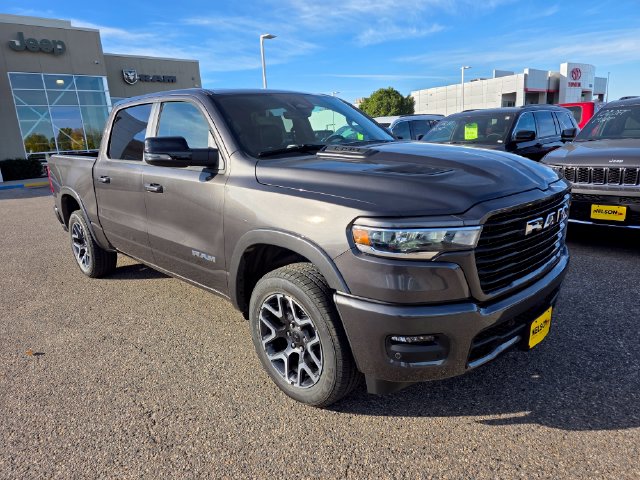 New 2027 Ram 1500 LARAMIE CREW CAB 4X4 5'7 BOX Pickup