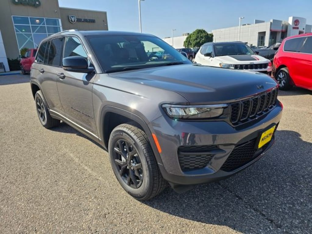 New 2025 Jeep Grand Cherokee ALTITUDE 4X4 Sport Utility