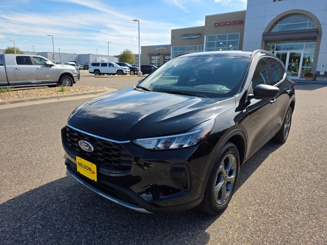 Used 2025 Ford Escape ST-Line SUV