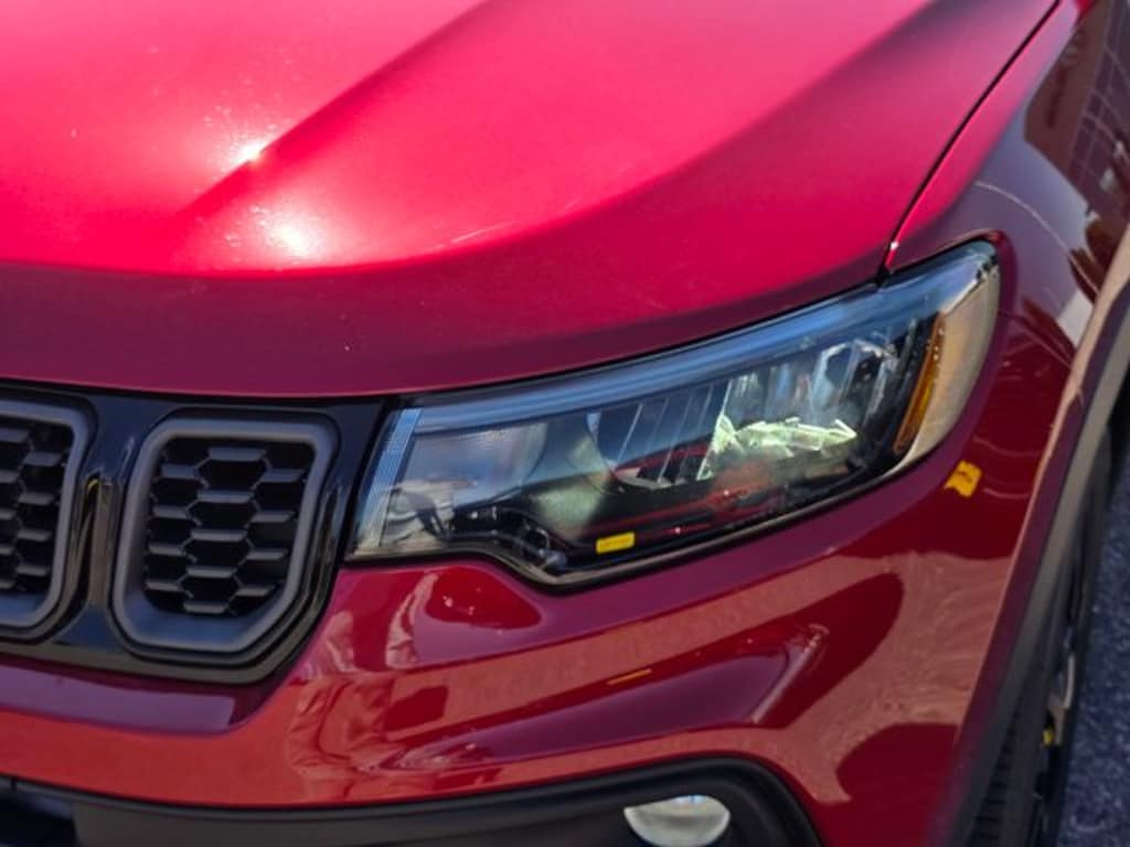 New 2026 Jeep Compass LATITUDE ALTITUDE 4X4 Sport Utility