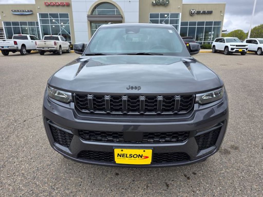 New 2026 Jeep Grand Cherokee L LIMITED 4X4 Sport Utility