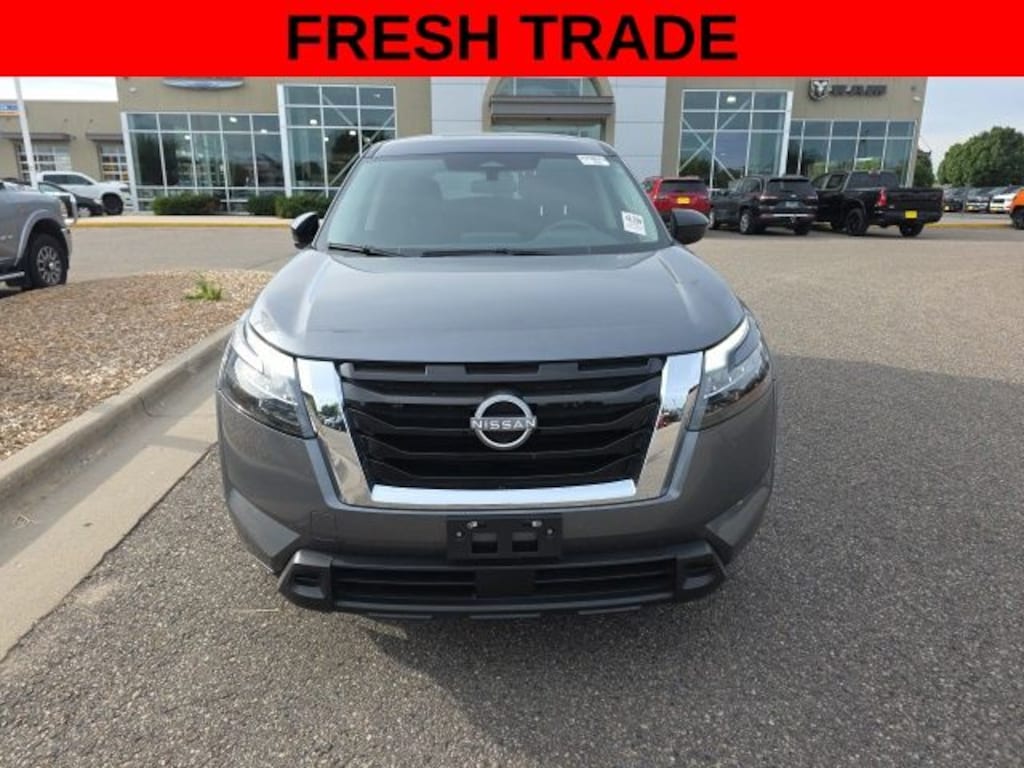 Used 2025 Nissan Pathfinder S SUV