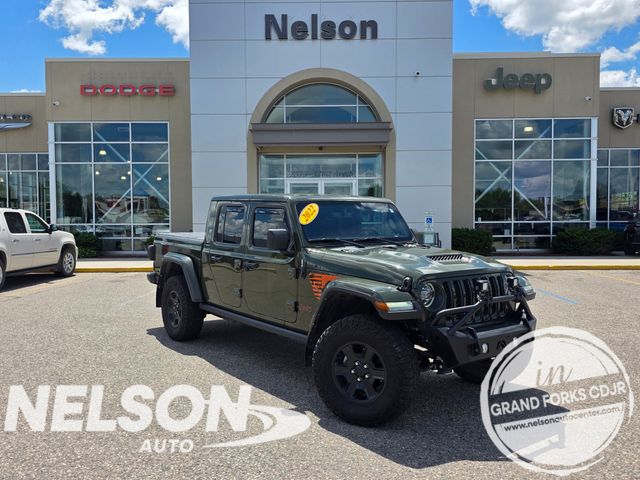 2022 Jeep Gladiator Truck Crew Cab 