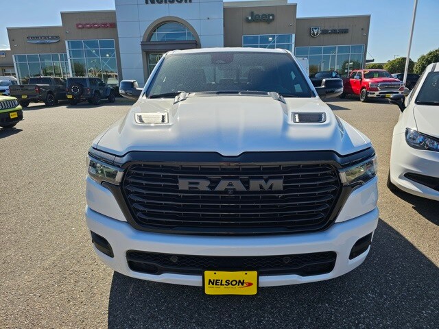 2026 Ram 1500 Laramie photo 3