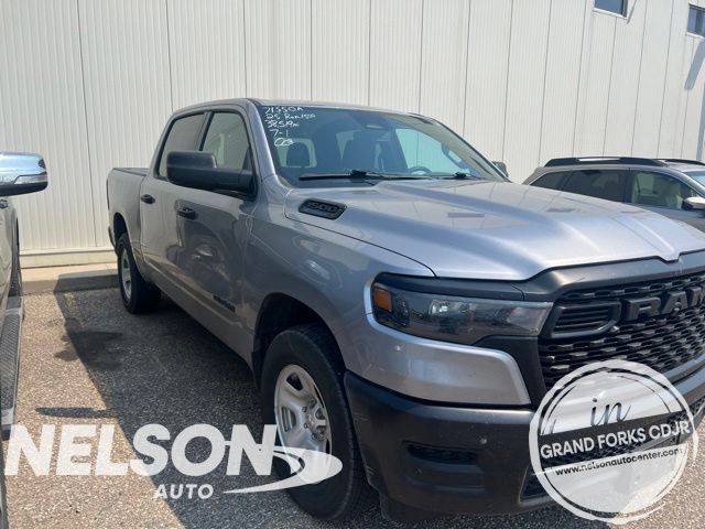 2025 RAM 1500 Tradesman 4x4 Crew Cab 5'7's photo