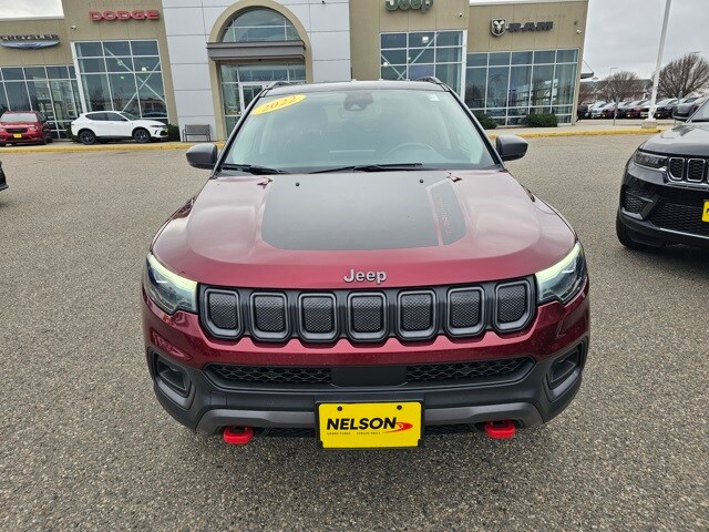 2022 Jeep Compass Trailhawk photo 2