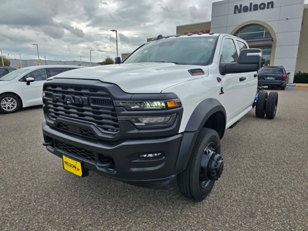 New 2025 Ram 5500 Chassis Cab 5500 TRADESMAN CHASSIS CREW CAB 4X4 84' CA Pickup