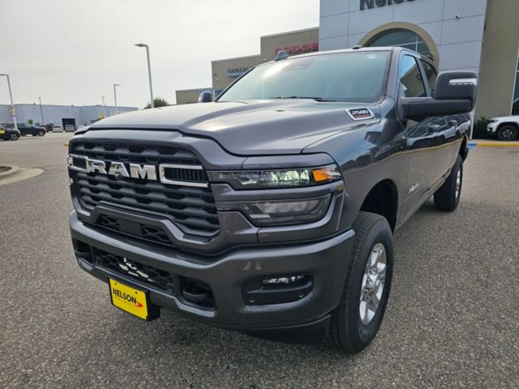 New 2026 Ram 2500 BIG HORN CREW CAB 4X4 6'4 BOX Pickup