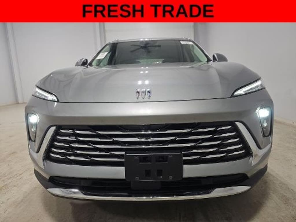 Used 2025 Buick Envision Preferred SUV