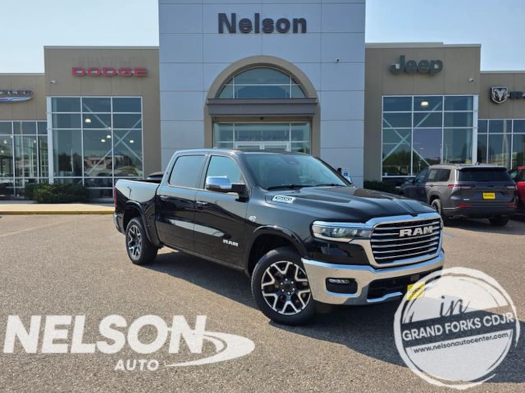 New 2026 Ram 1500 LARAMIE CREW CAB 4X4 5'7 BOX Pickup
