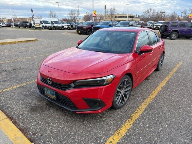 2022 Honda Civic Touring photo 3