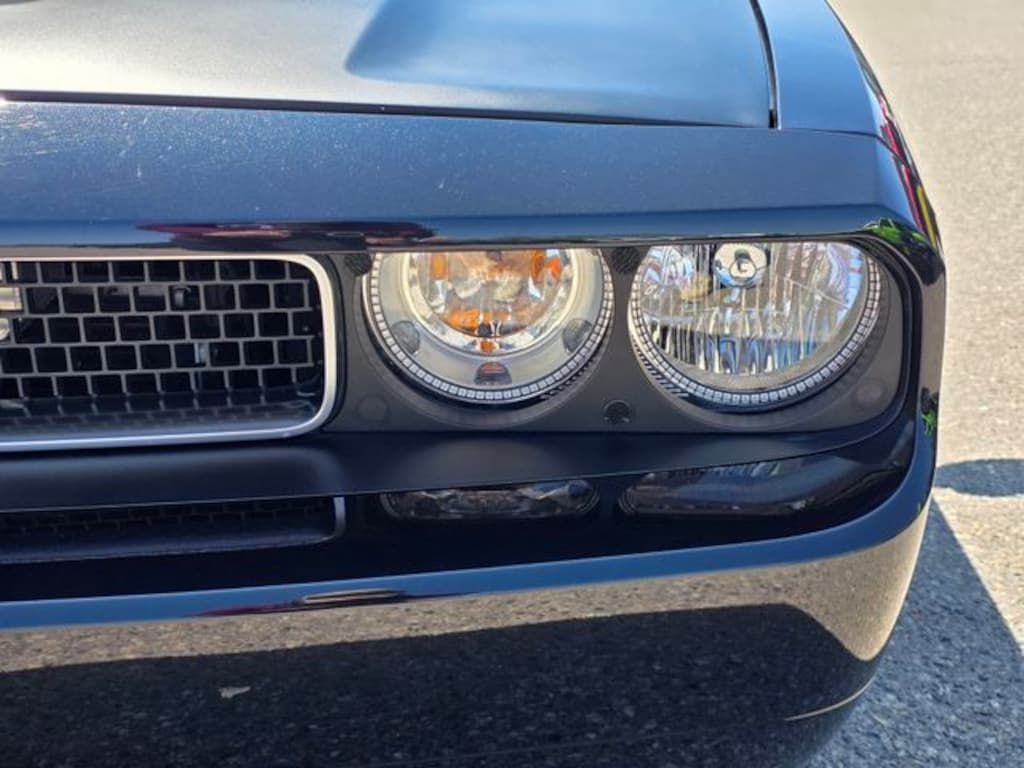 Used 2009 Dodge Challenger R/T Coupe