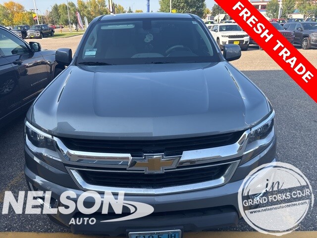 2019 Chevrolet Colorado LT photo 2