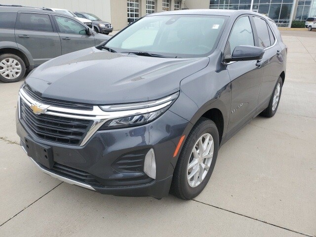 2022 Chevrolet Equinox photo 3