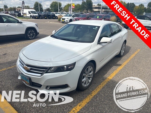 2017 Chevrolet Impala 1LT photo 3