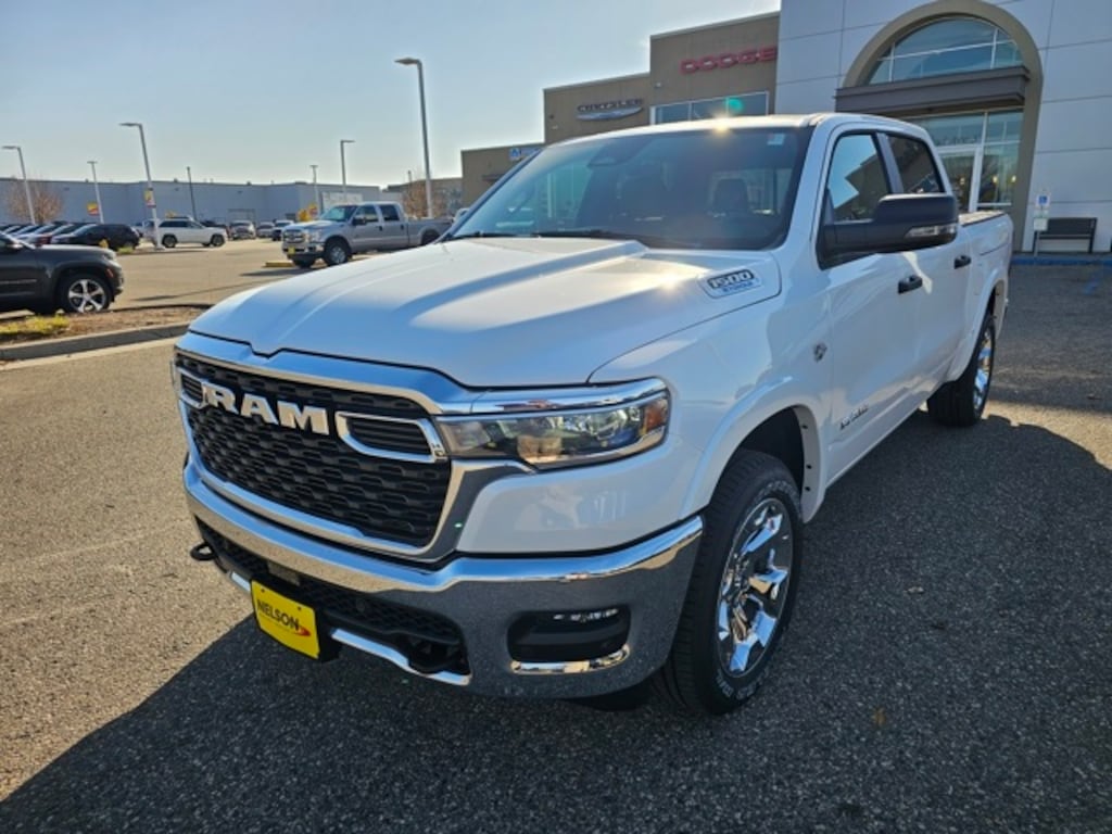 New 2026 Ram 1500 BIG HORN CREW CAB 4X4 5'7 BOX Pickup