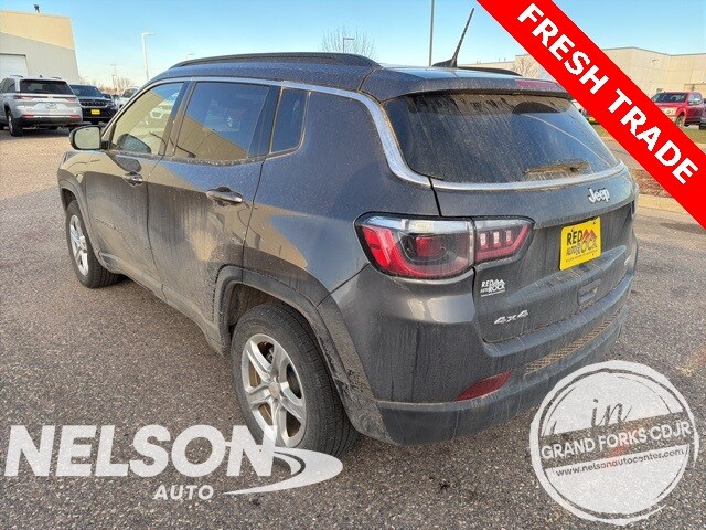 2024 Jeep Compass Latitude photo 3