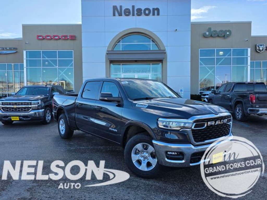 New 2026 Ram 1500 BIG HORN CREW CAB 4X4 6'4 BOX Pickup