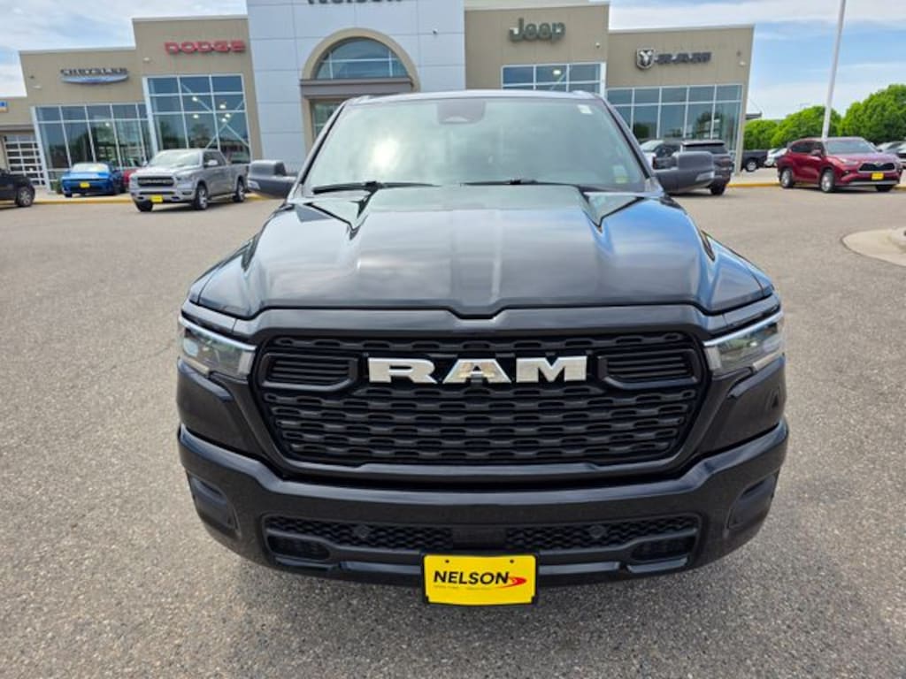 New 2026 Ram 1500 BIG HORN CREW CAB 4X4 5'7 BOX Pickup