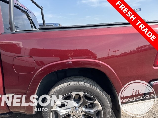 2022 Ram 1500 Limited photo 2