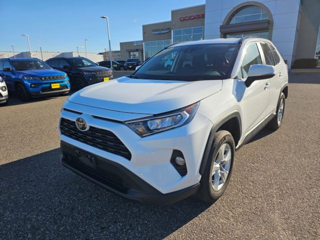 Used 2021 Toyota RAV4 XLE SUV