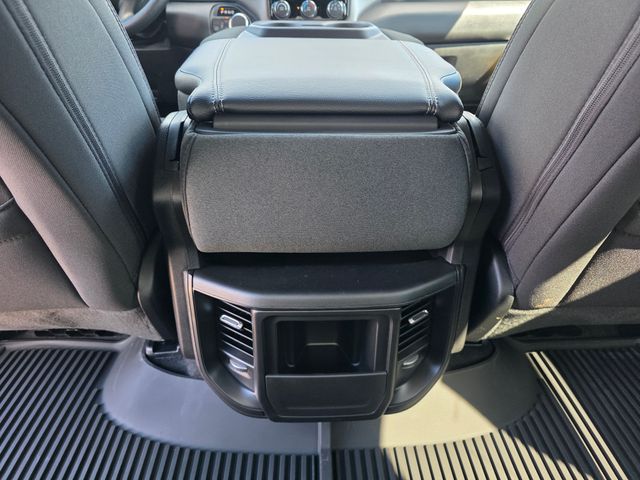 2026 RAM 1500 Warlock - Photo 18